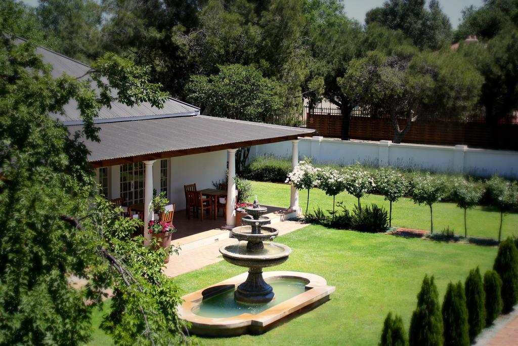 Lemon & Lime Guesthouse Bloemfontein Buitenkant foto