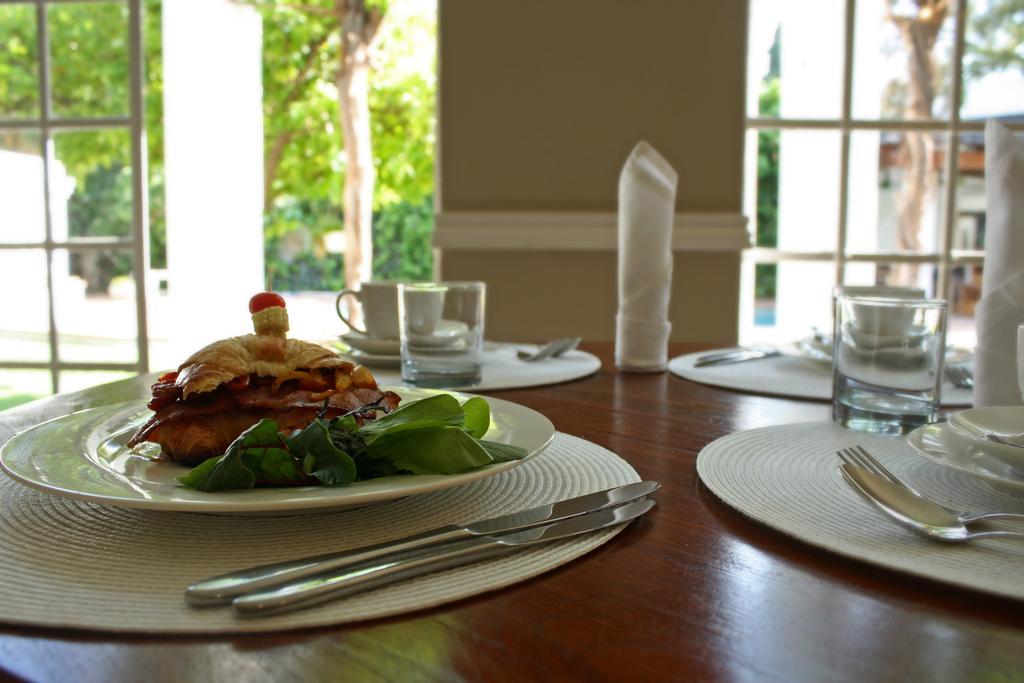 Lemon & Lime Guesthouse Bloemfontein Buitenkant foto