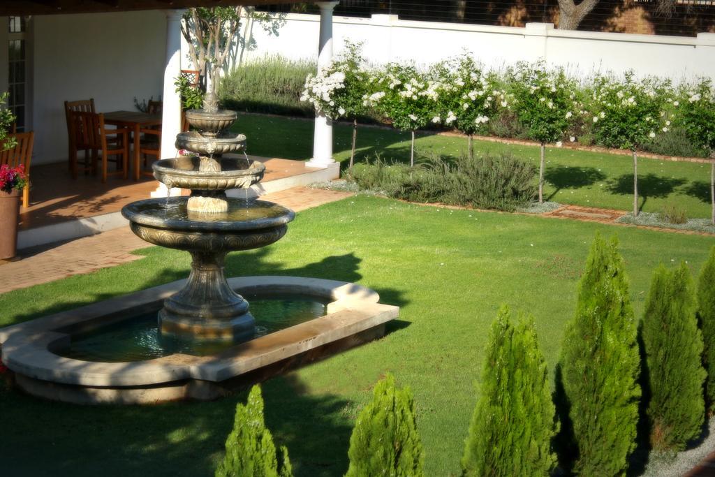 Lemon & Lime Guesthouse Bloemfontein Buitenkant foto