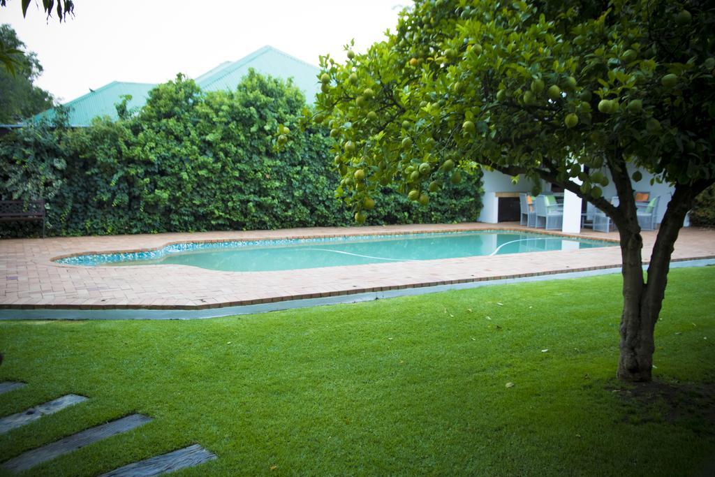 Lemon & Lime Guesthouse Bloemfontein Buitenkant foto