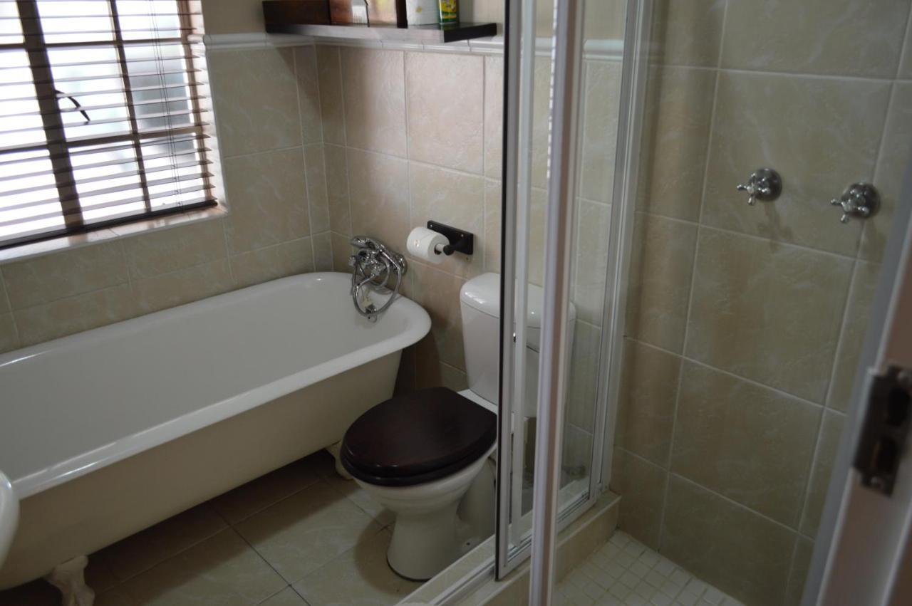 Lemon & Lime Guesthouse Bloemfontein Buitenkant foto